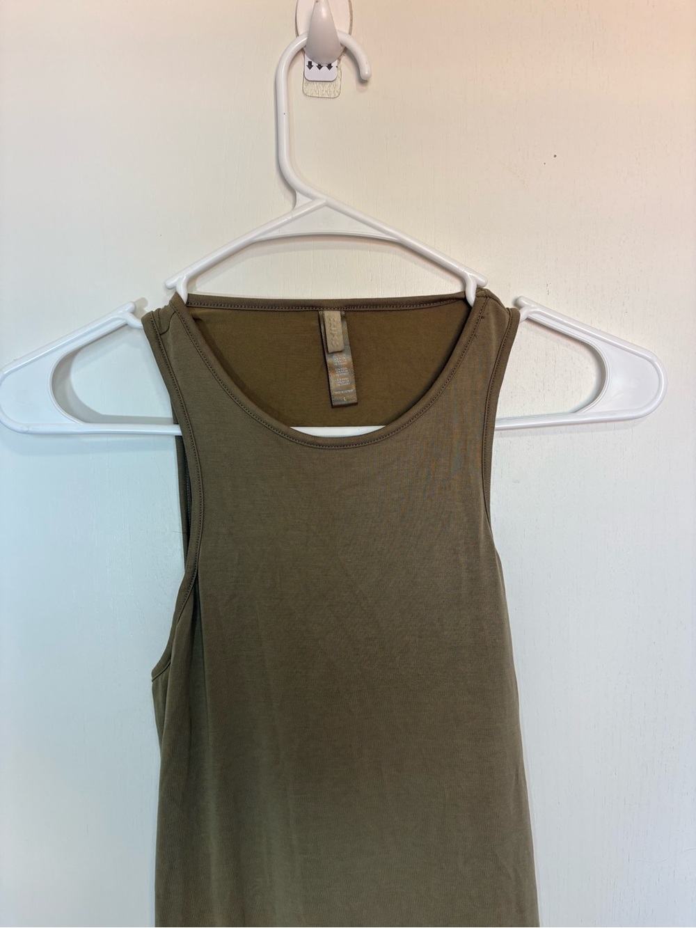 SKIMS Soft Lounge Sleeveless Long Tank Dress- Army Green Women’s Size L - Picture 5 of 9